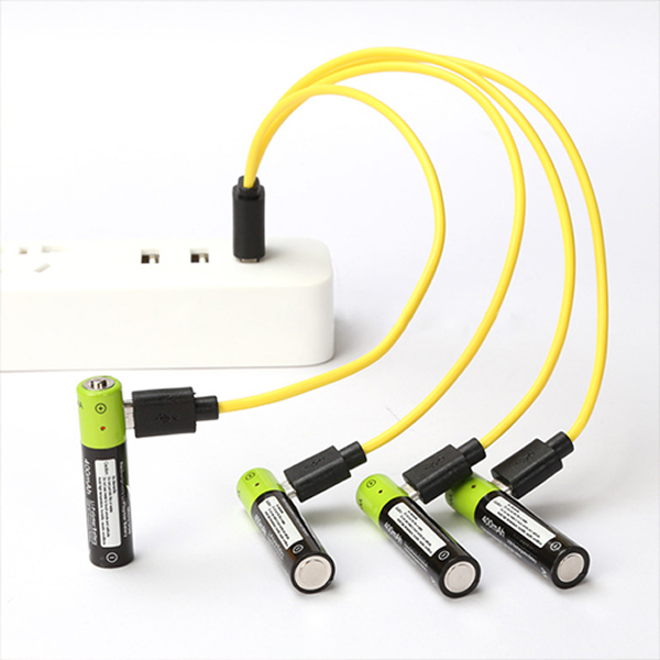 Akumulator z Micro-USB